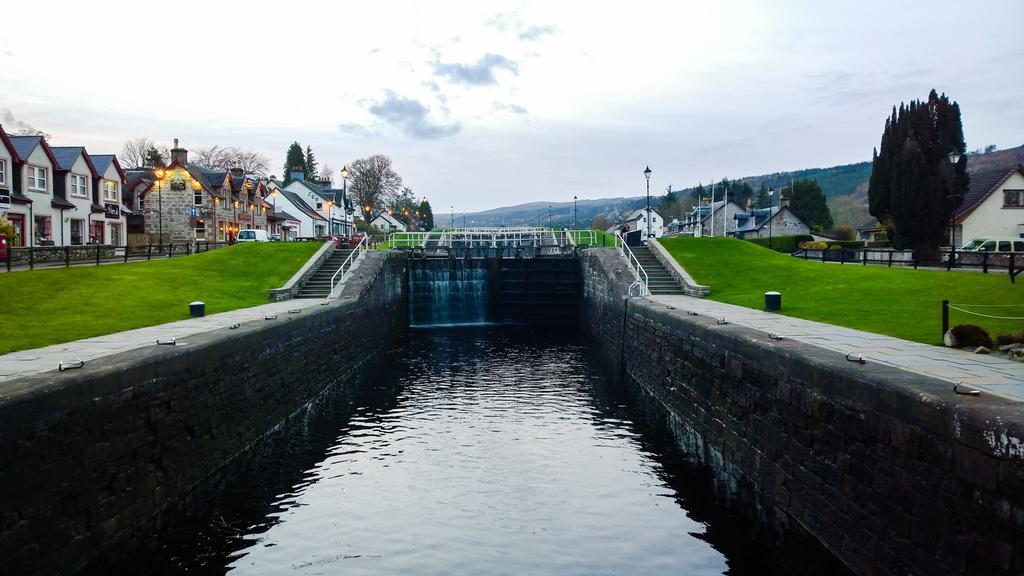 Richmond House Hotel Ltd Fort Augustus Bagian luar foto